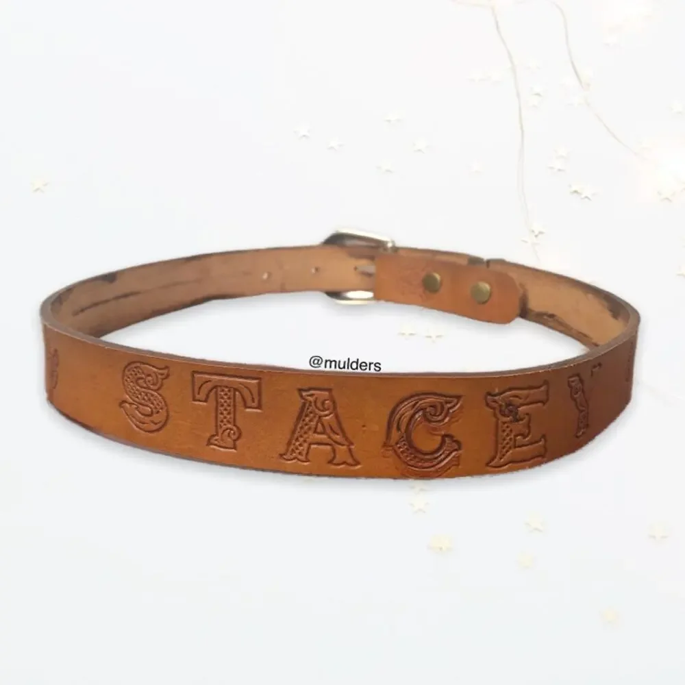 Vintage 80s Kids Debossed Custom Stacey Tan Western Cowboy Leather Rodeo Belt